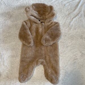 George 0-3 months fuzzy bear zip up footie